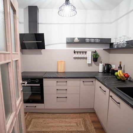 Apartman Niko Лівно Екстер'єр фото