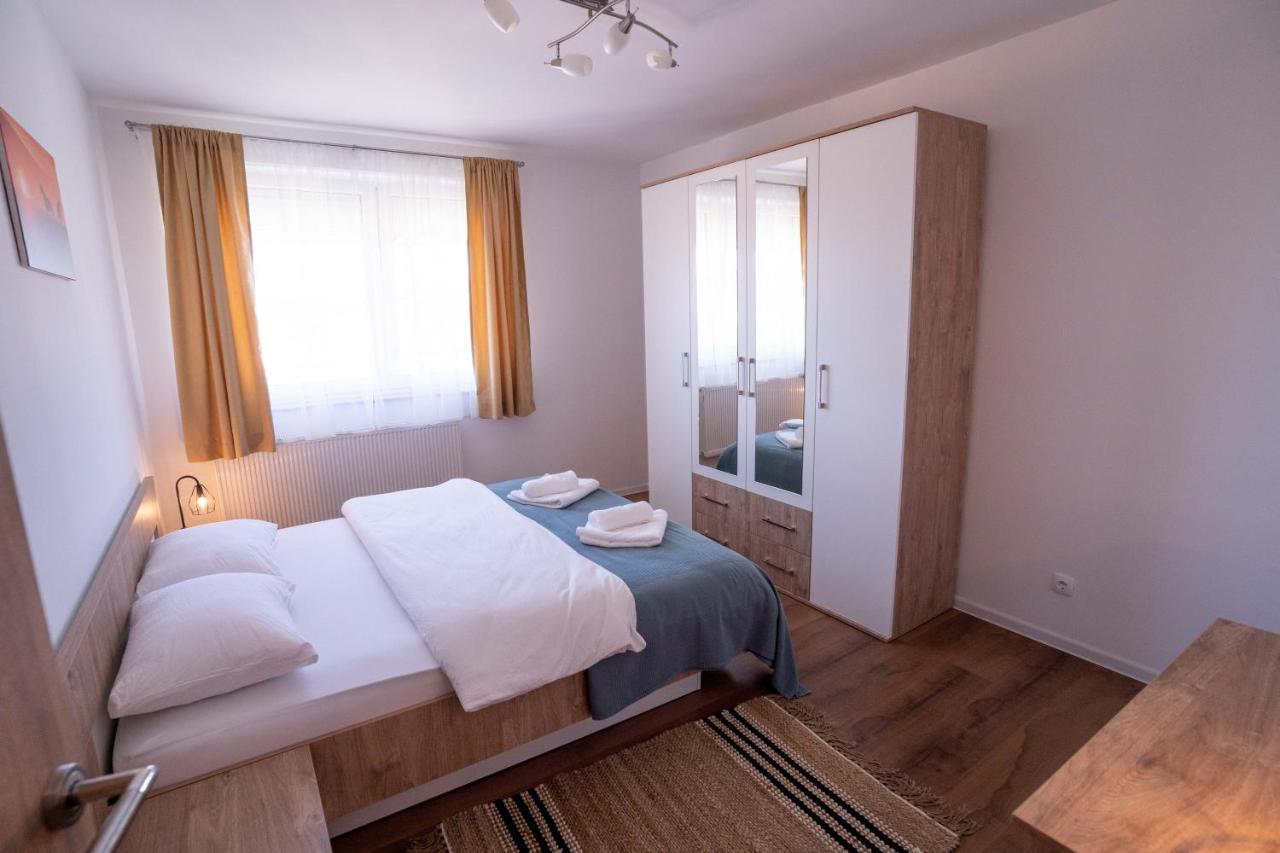 Apartman Niko Лівно Екстер'єр фото