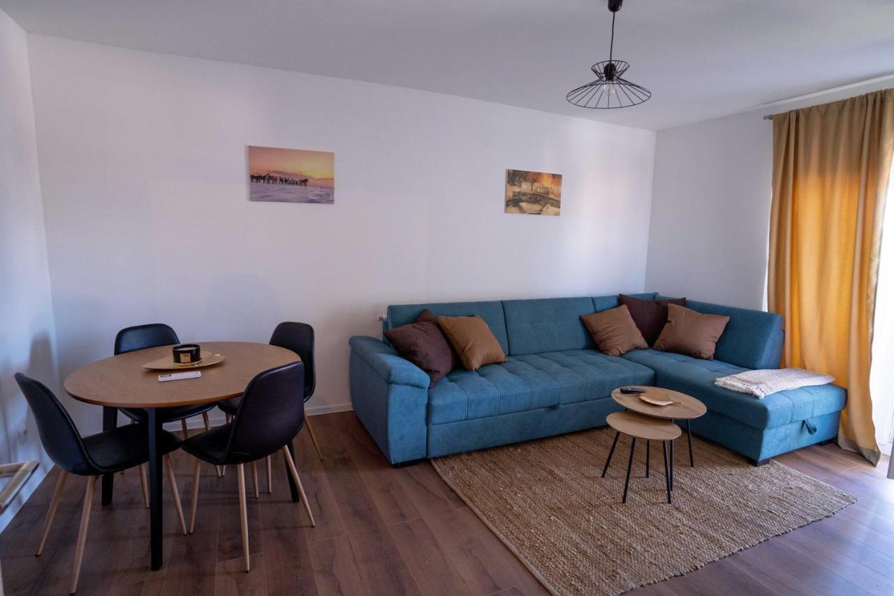 Apartman Niko Лівно Екстер'єр фото